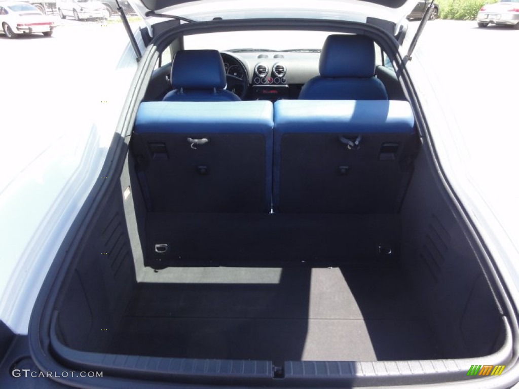 2003 Audi TT 1.8T Coupe Trunk Photos
