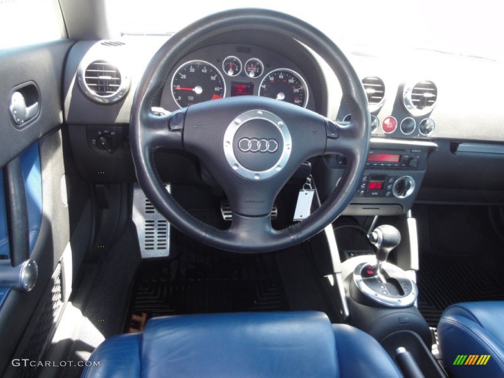 2003 Audi TT 1.8T Coupe Steering Wheel Photos