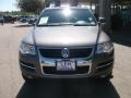 2008 Alaska Grey Metallic Volkswagen Touareg 2 VR6  photo #3