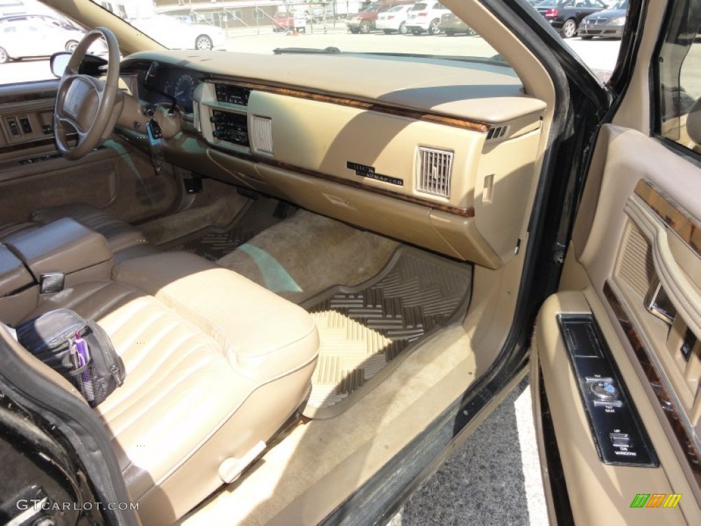 1994 Roadmaster Estate Wagon - Black / Beige photo #19