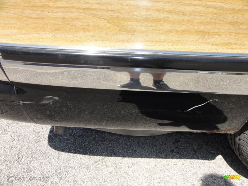 1994 Roadmaster Estate Wagon - Black / Beige photo #37