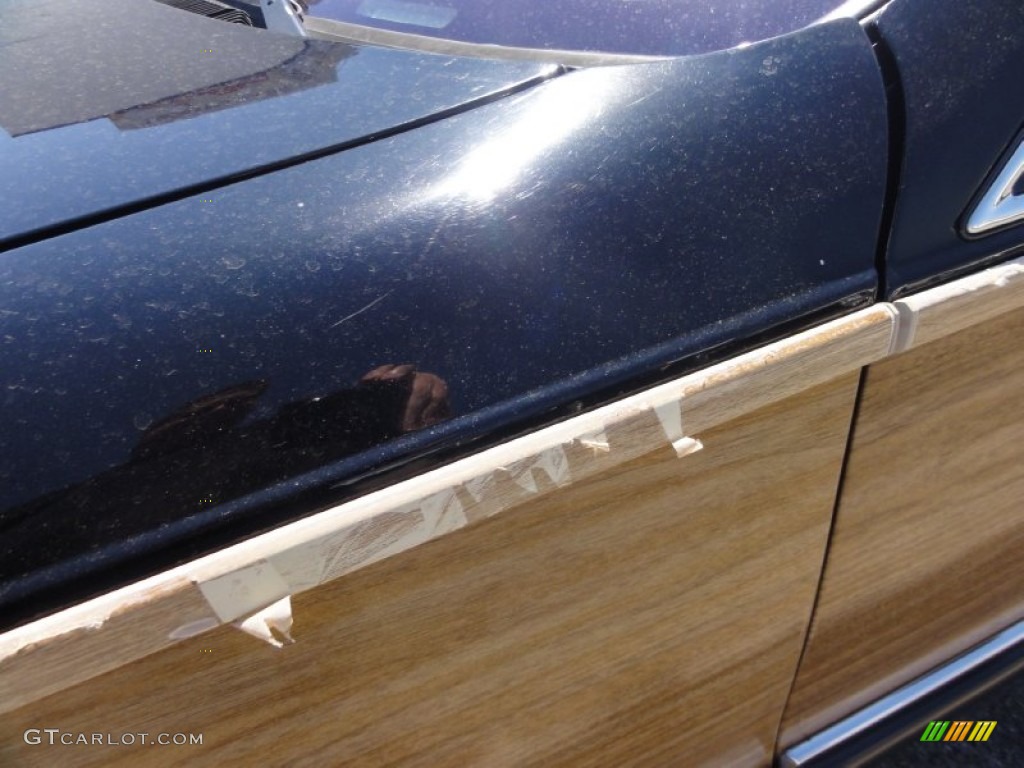 1994 Roadmaster Estate Wagon - Black / Beige photo #49
