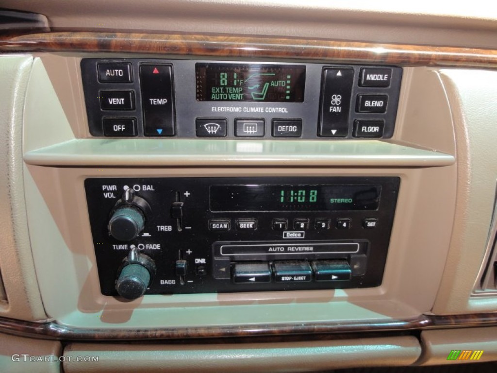 1994 Roadmaster Estate Wagon - Black / Beige photo #54