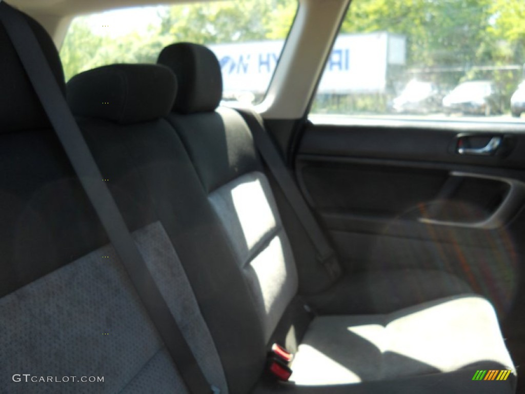 2005 Outback 2.5i Wagon - Atlantic Blue Pearl / Off Black photo #8