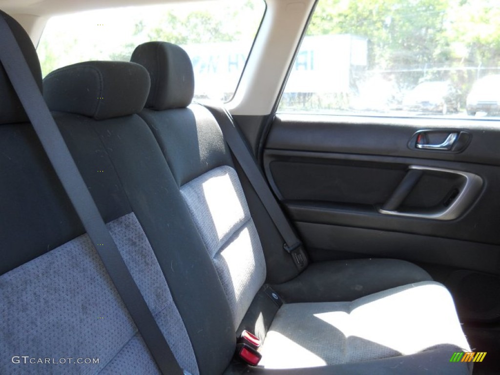 2005 Outback 2.5i Wagon - Atlantic Blue Pearl / Off Black photo #21