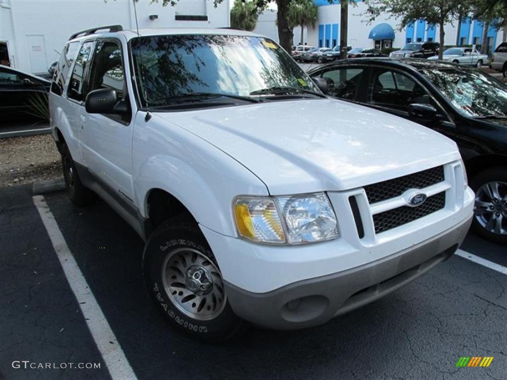 2001 Explorer Sport 4x4 - Oxford White / Dark Graphite photo #1