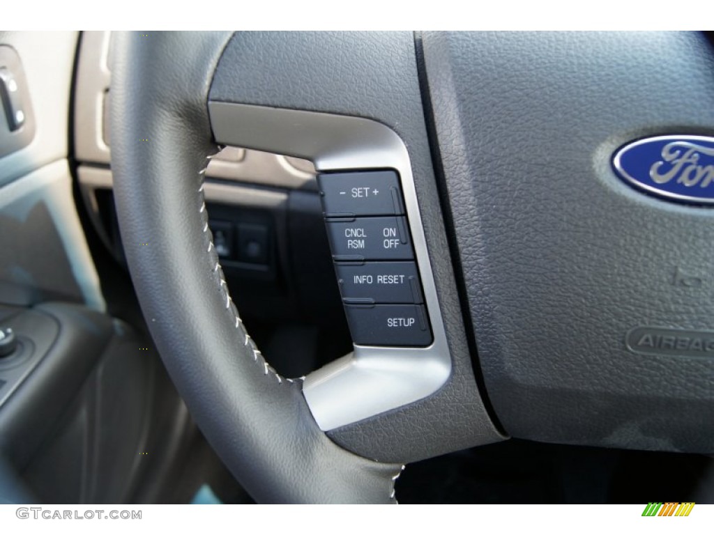2011 Ford Fusion SEL V6 Controls Photo #50115540