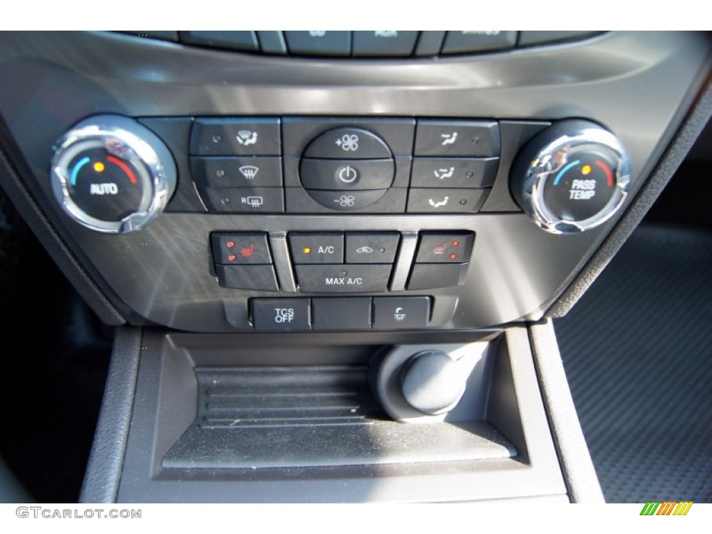 2011 Ford Fusion SEL V6 Controls Photo #50115618
