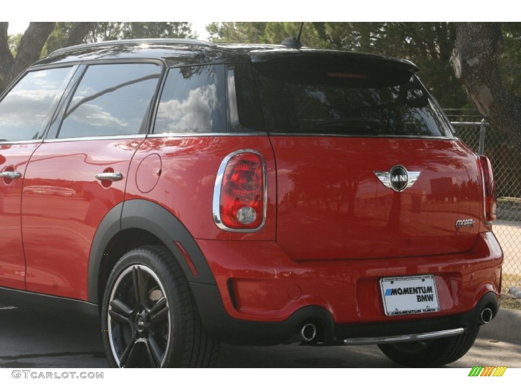 2011 Cooper S Countryman All4 AWD - Chili Red / Pure Red Leather/Cloth photo #19
