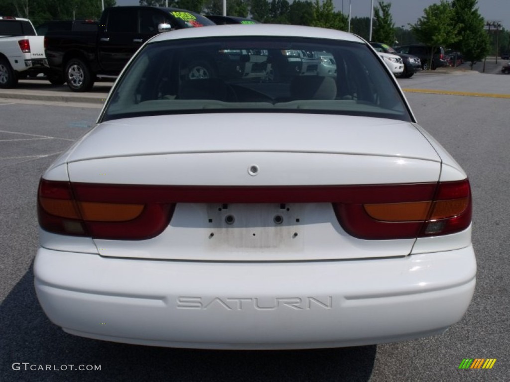 2000 S Series SL2 Sedan - Bright White / Tan photo #4