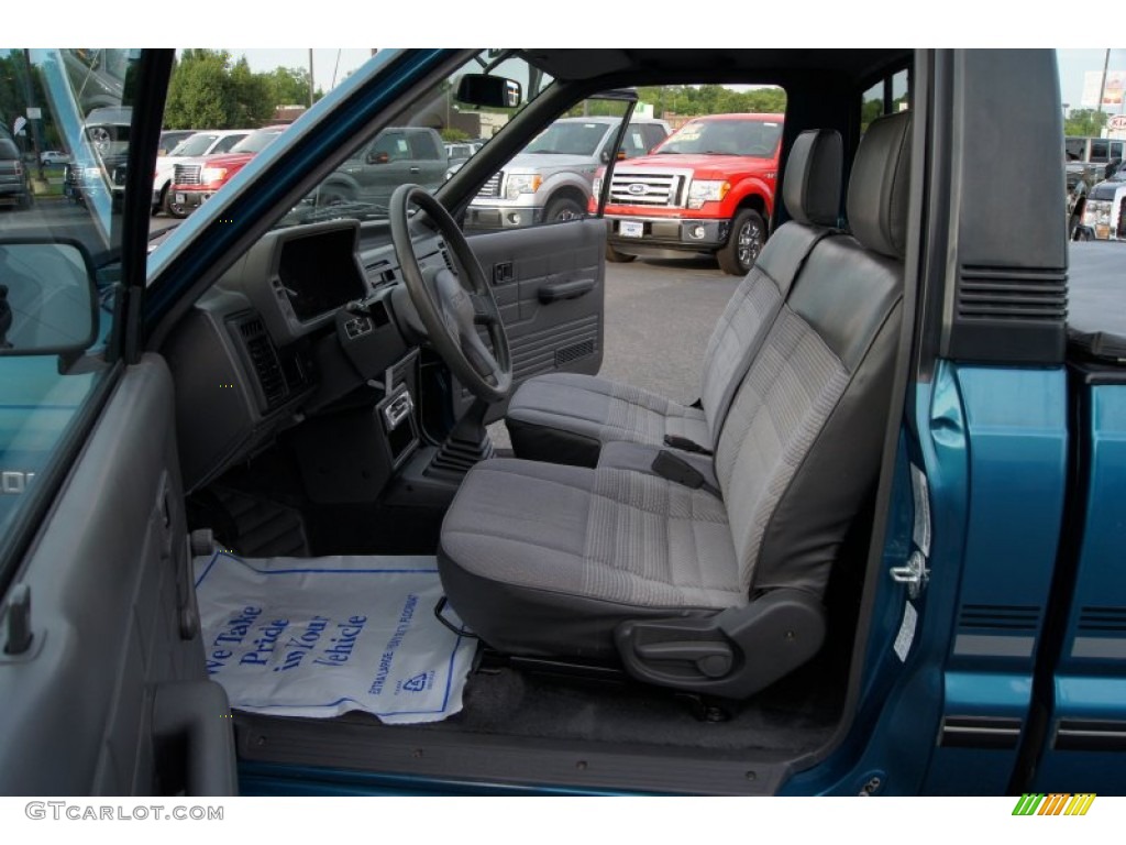 1993 Mazda B-Series Truck B2200 Regular Cab interior Photo #50116962