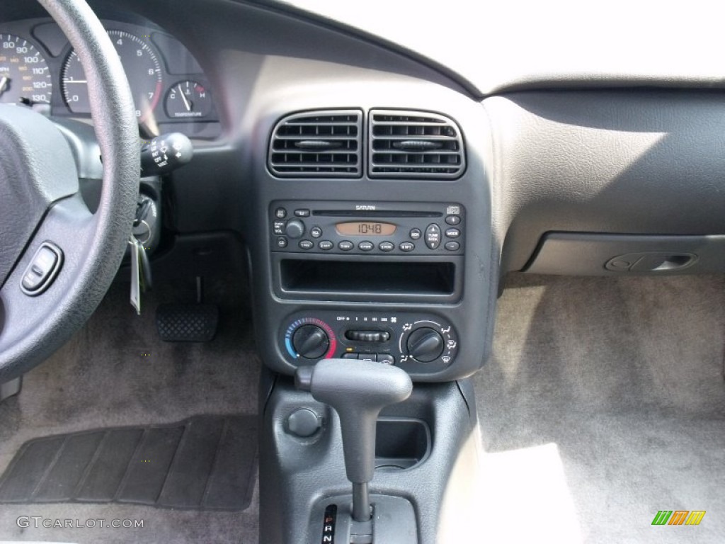 2000 S Series SL2 Sedan - Bright White / Tan photo #15