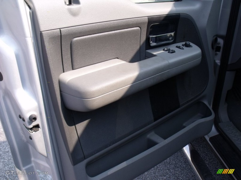 2006 F150 XLT Regular Cab 4x4 - Silver Metallic / Medium/Dark Flint photo #10
