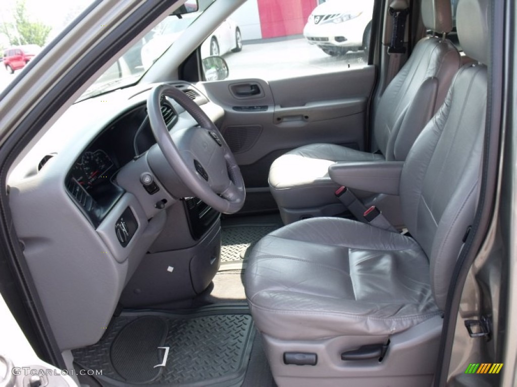 Medium Parchment Interior 2000 Ford Windstar SE Photo #50117550