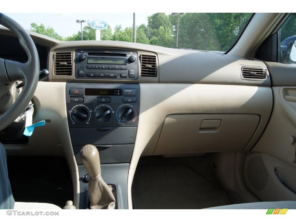 2006 Corolla CE - Desert Sand Mica / Beige photo #29