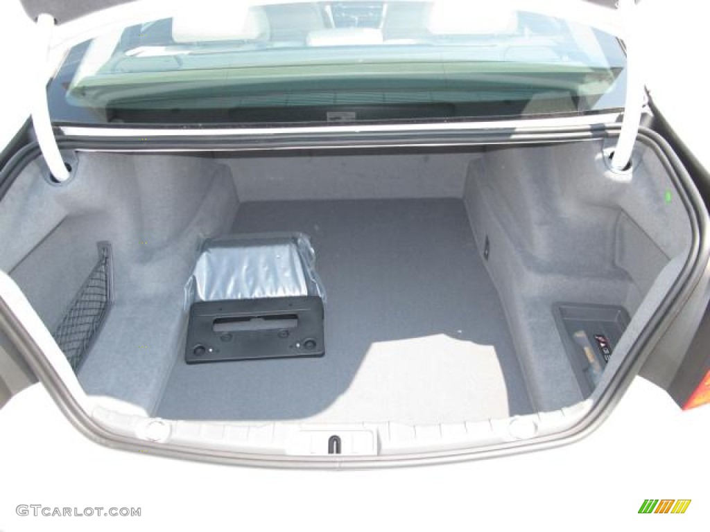 2012 BMW 7 Series 750Li Sedan Trunk Photo #50120547