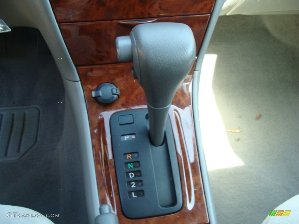 2005 Toyota Corolla LE 4 Speed Automatic Transmission Photo #50122422