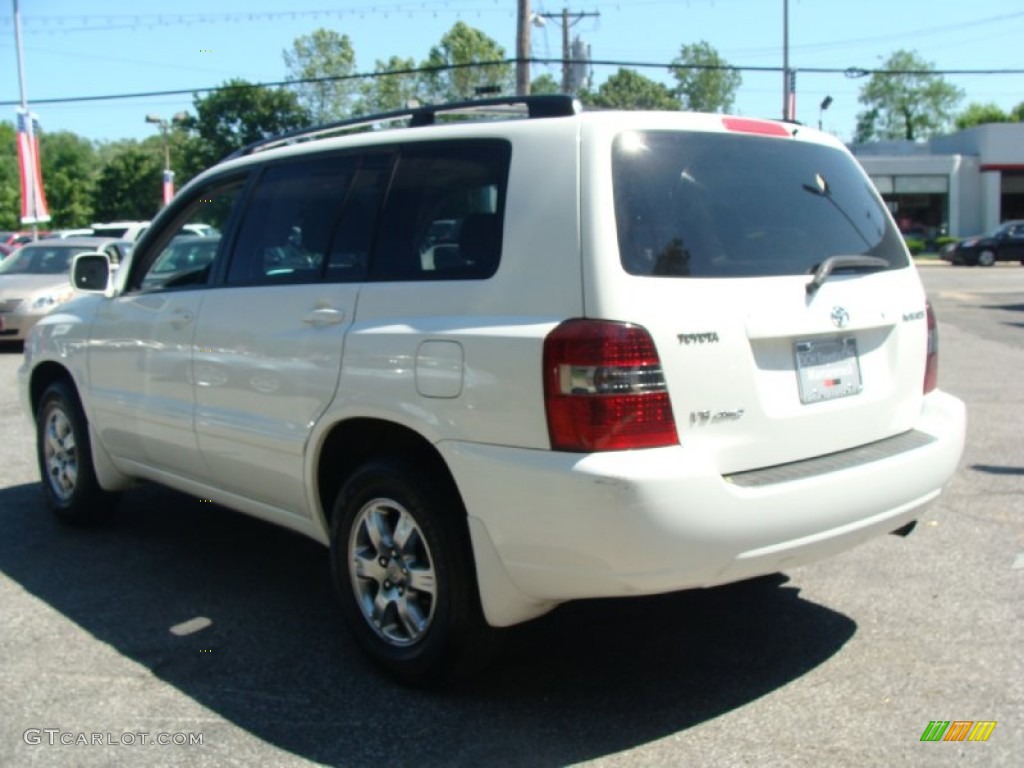 2004 Highlander V6 4WD - Super White / Charcoal photo #5