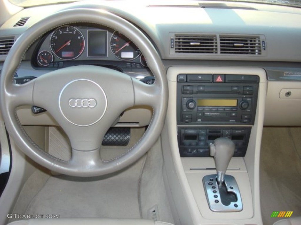 2004 A4 1.8T quattro Sedan - Champagne Metallic / Beige photo #9