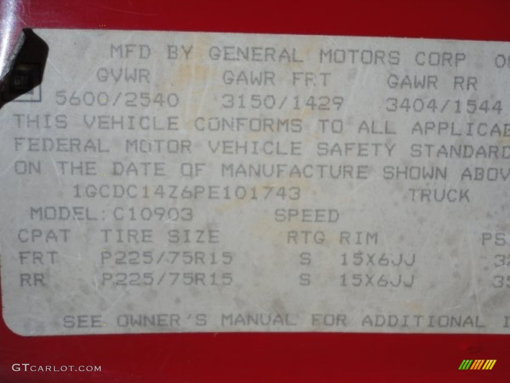 1993 C/K C1500 Regular Cab - Victory Red / Gray photo #15