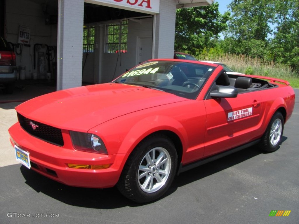 2006 Mustang V6 Premium Convertible - Torch Red / Dark Charcoal photo #20