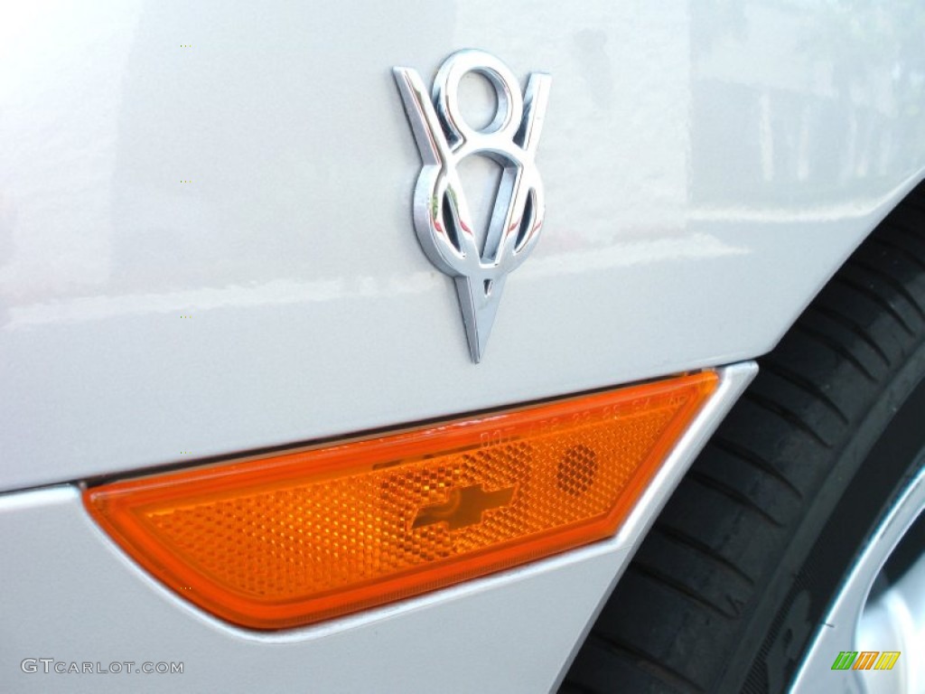 2005 Chevrolet SSR Standard SSR Model Marks and Logos Photo #50128120
