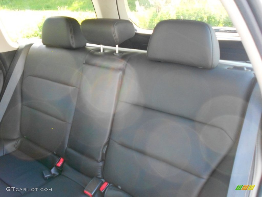 2009 Outback 2.5i Limited Wagon - Quartz Silver Metallic / Off Black photo #13