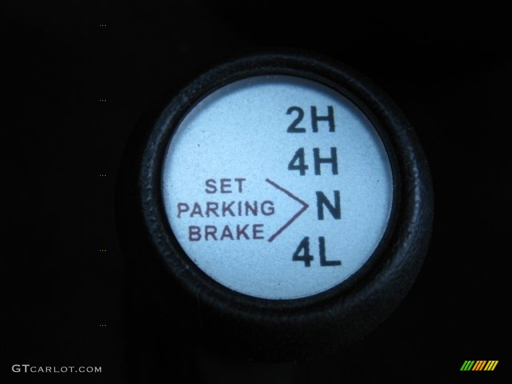 2003 Ford E Series Van E350 Super Duty Commercial 4x4 Controls Photo #50130129