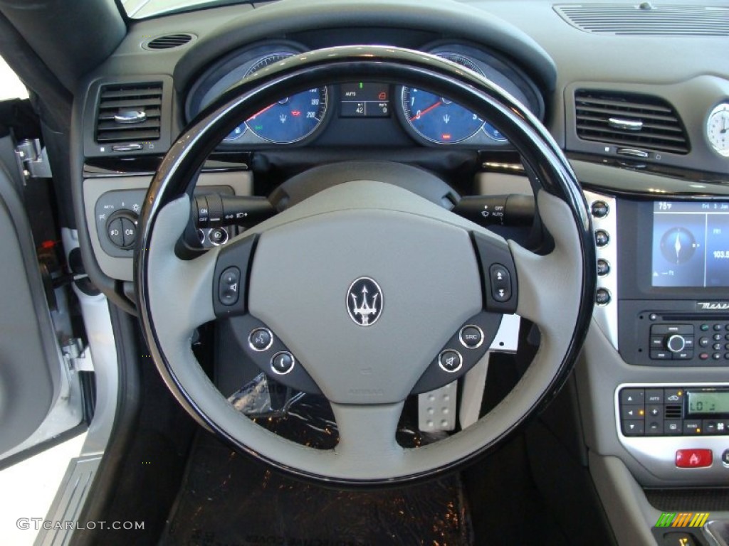 2011 Maserati GranTurismo Convertible GranCabrio Grigio Medio Steering Wheel Photo #50131041