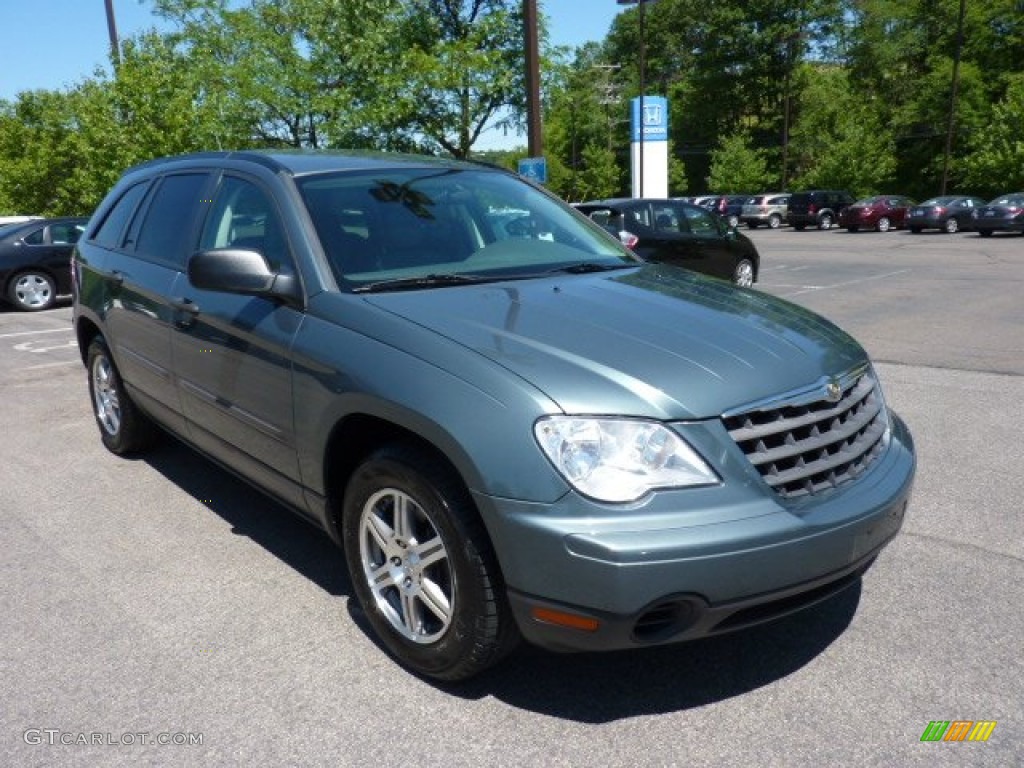 2007 Chrysler Pacifica AWD Exterior Photos