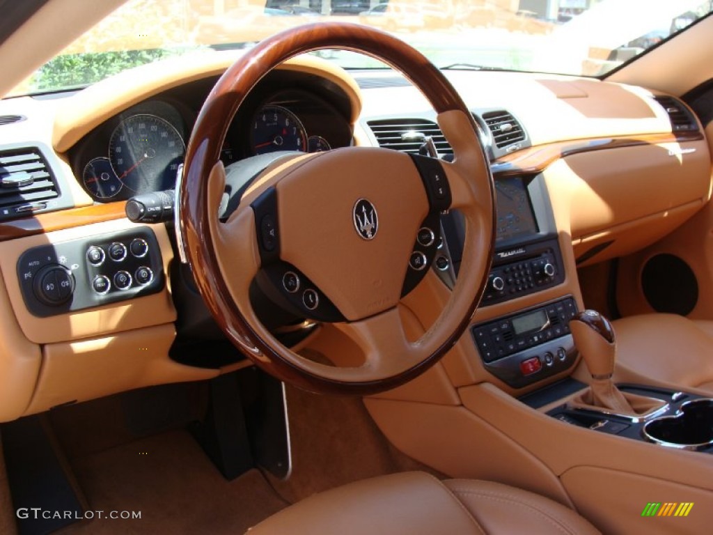 2009 Maserati GranTurismo Standard GranTurismo Model Cuoio Steering Wheel Photo #50131470