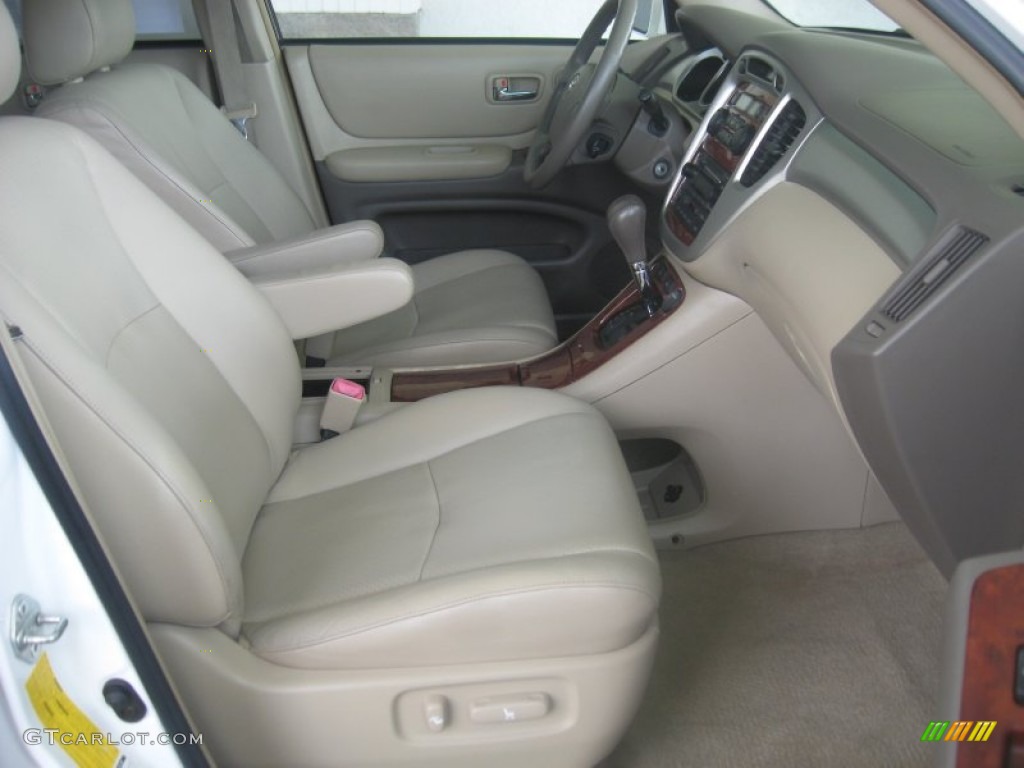 2004 Highlander Limited V6 - Super White / Ivory photo #23