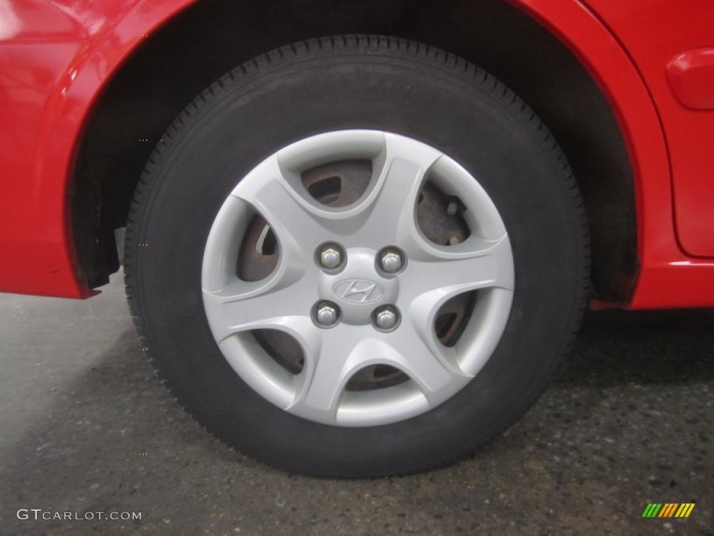 2003 Hyundai Accent GL Sedan Wheel Photo #50136721