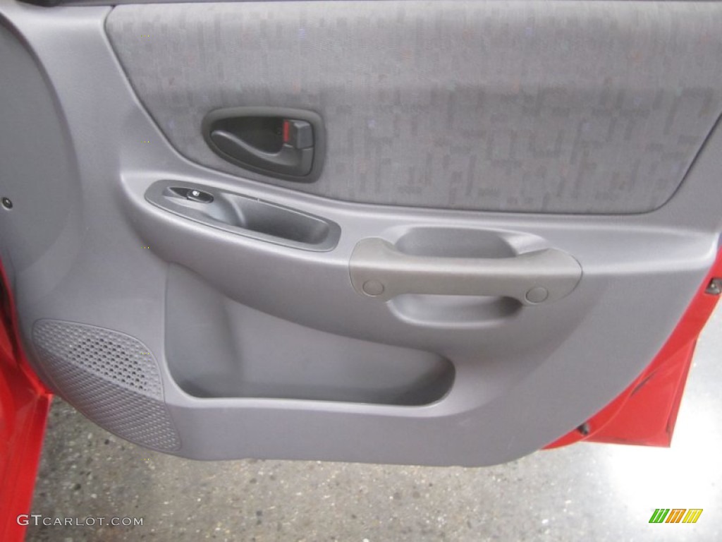 2003 Hyundai Accent GL Sedan Gray Door Panel Photo #50136790