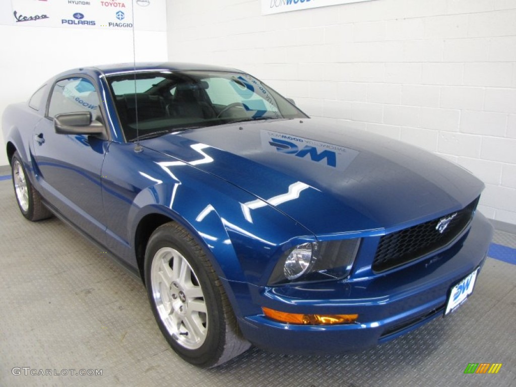 2007 Mustang V6 Deluxe Coupe - Vista Blue Metallic / Dark Charcoal photo #1