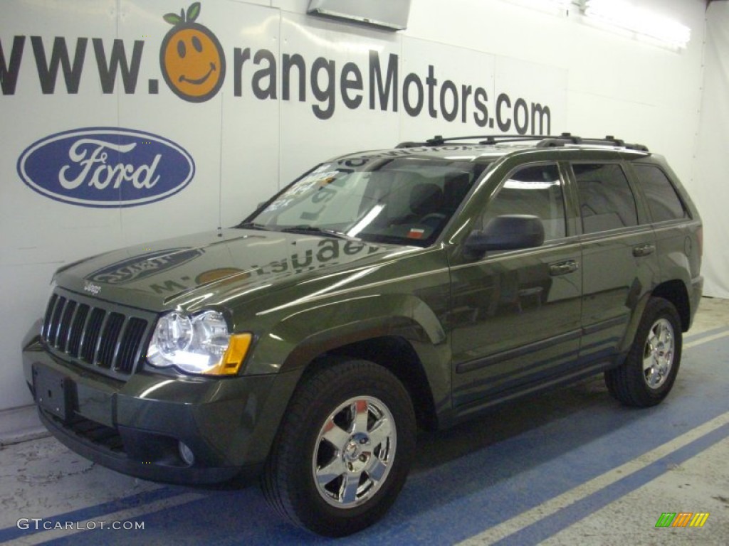 2008 Grand Cherokee Laredo 4x4 - Jeep Green Metallic / Dark Slate Gray photo #1