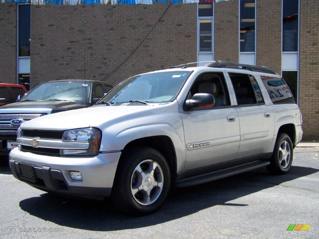 2004 TrailBlazer EXT LT 4x4 - Silverstone Metallic / Medium Pewter photo #1