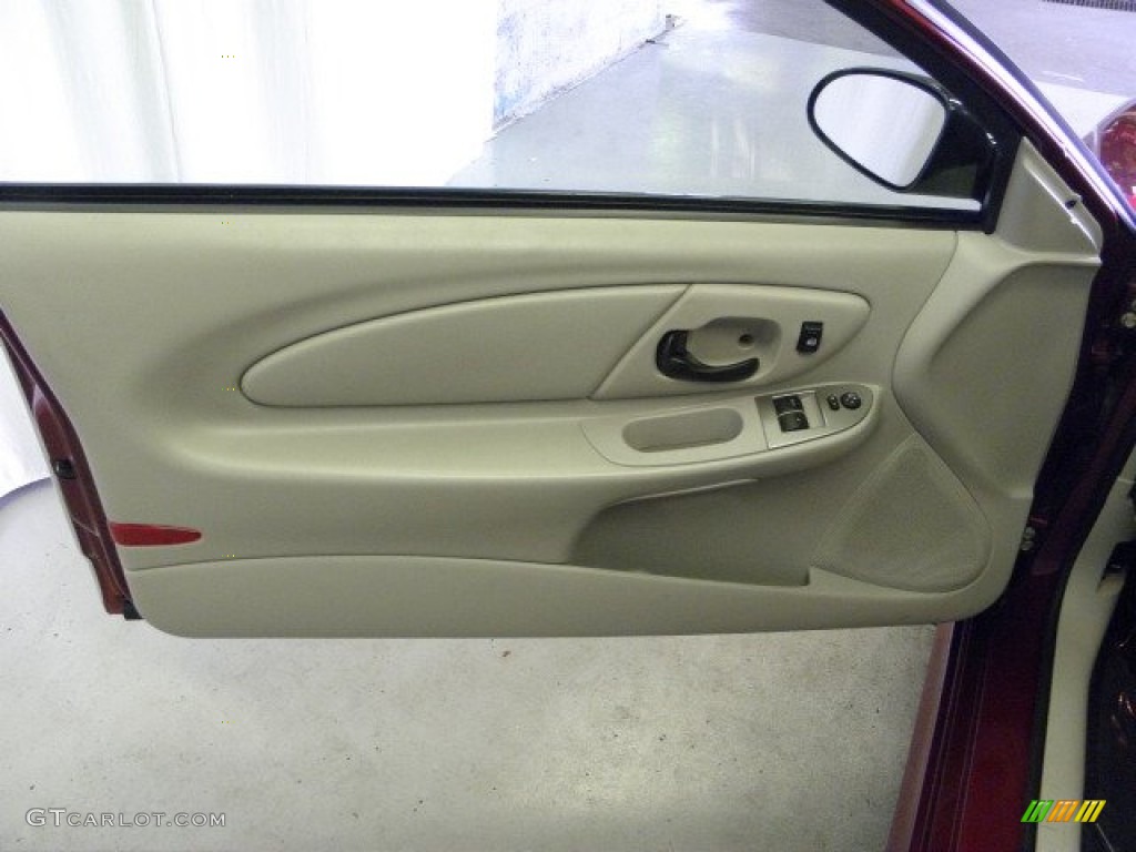 2007 Chevrolet Monte Carlo SS Gray Door Panel Photo #50139553