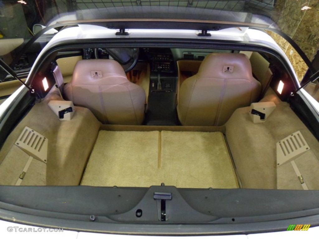 1995 Chevrolet Corvette Coupe Trunk Photo #50141230