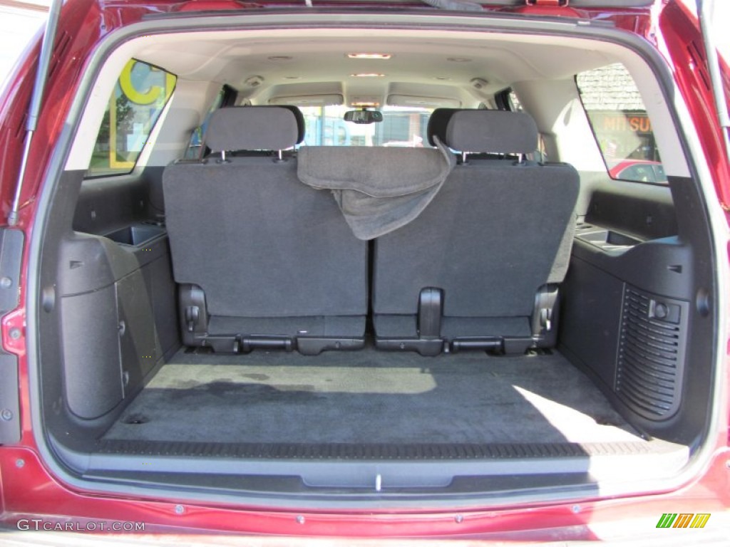 2008 Suburban 1500 LT 4x4 - Deep Ruby Metallic / Ebony photo #17