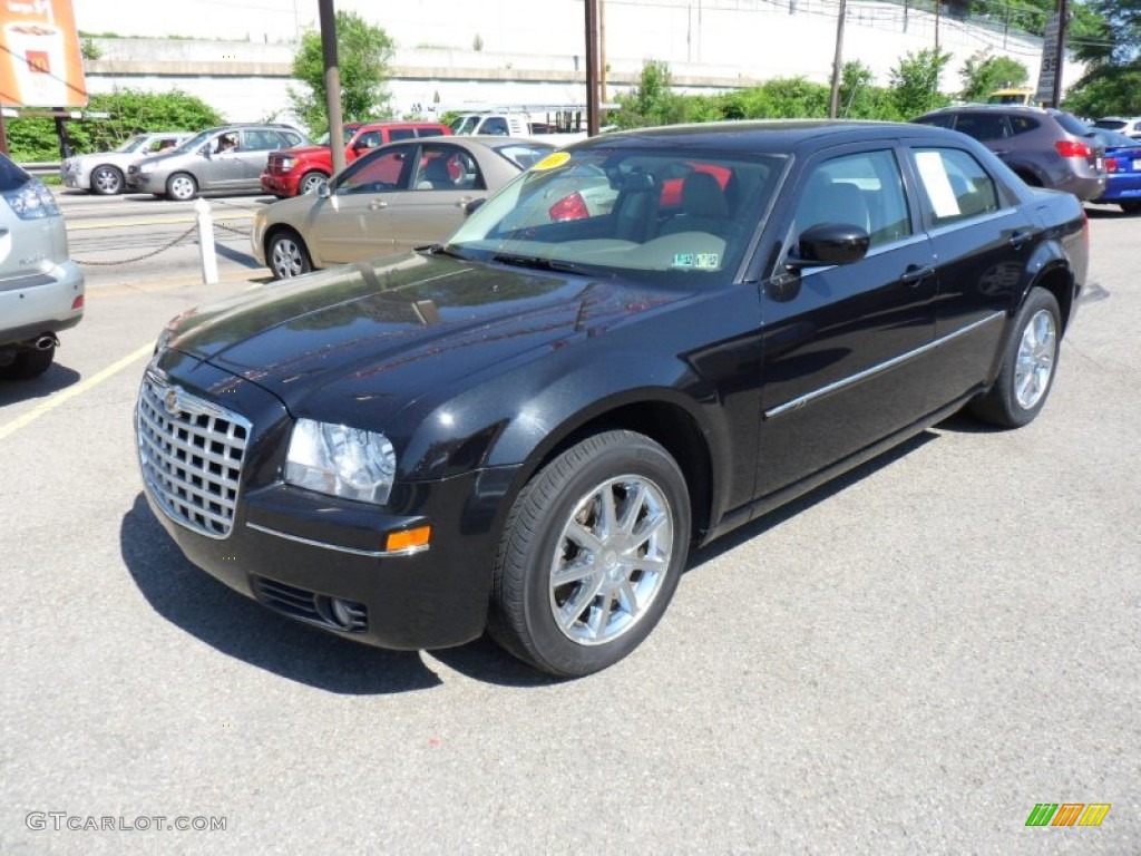 2008 300 Touring AWD - Brilliant Black Crystal Pearl / Dark Khaki/Light Graystone photo #1