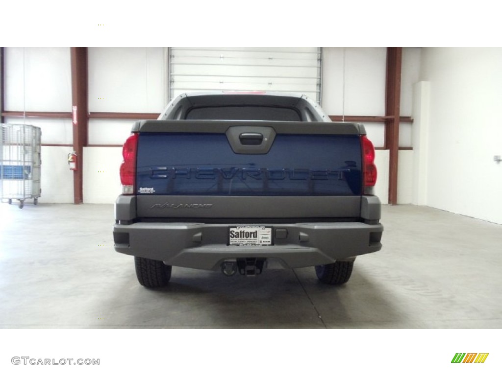 2002 Avalanche Z71 4x4 - Indigo Blue Metallic / Graphite photo #5