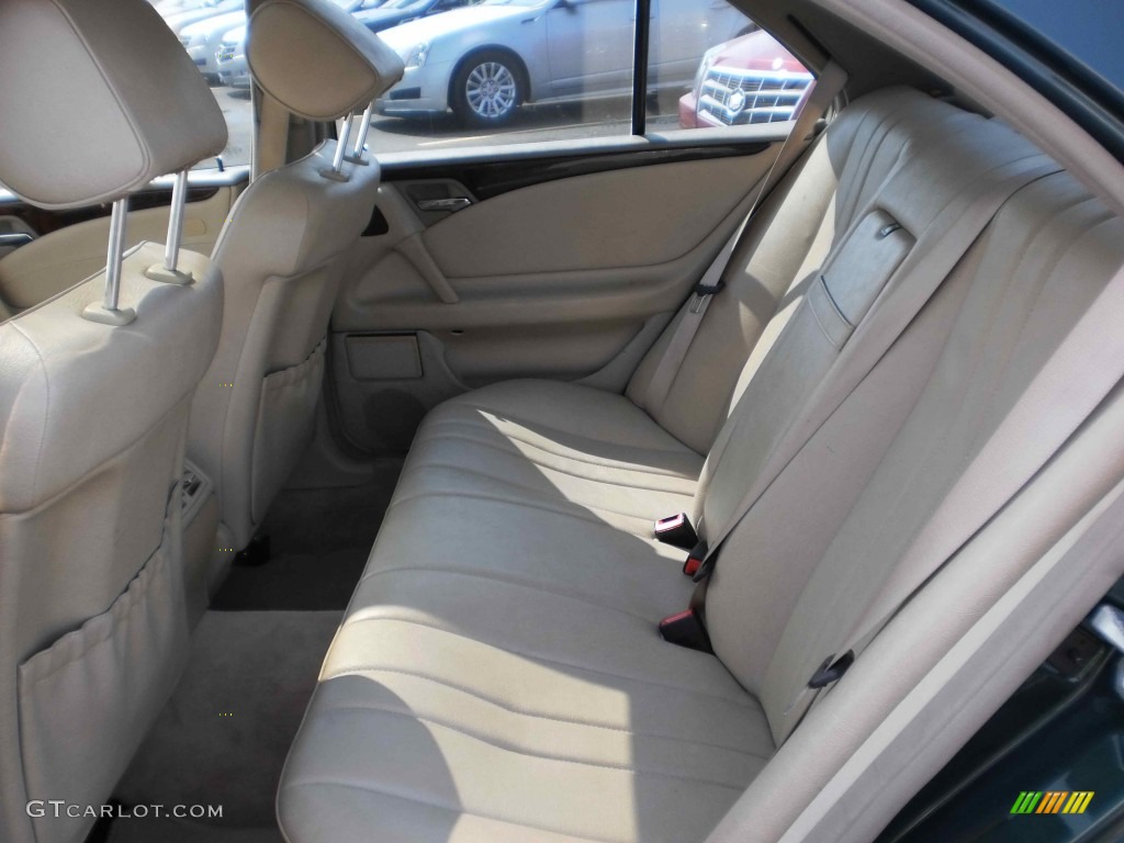 1998 E 300TD Sedan - Brilliant Emerald Green Metallic / Parchment photo #19