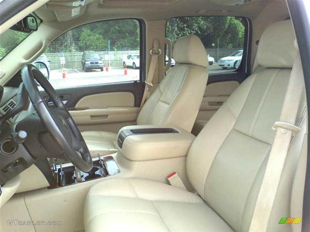 Ebony/Light Cashmere Interior 2007 Chevrolet Avalanche LTZ 4WD Photo #50144473