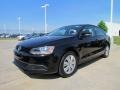 Black - Jetta SE Sedan Photo No. 1