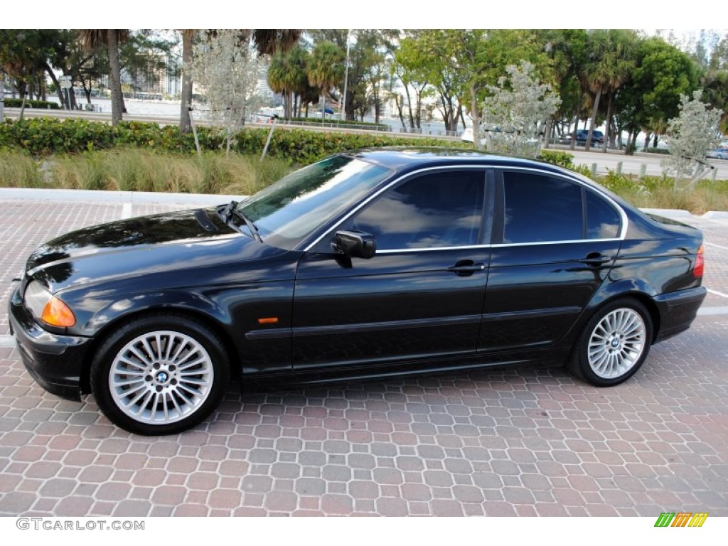 2001 3 Series 330i Sedan - Jet Black / Black photo #9