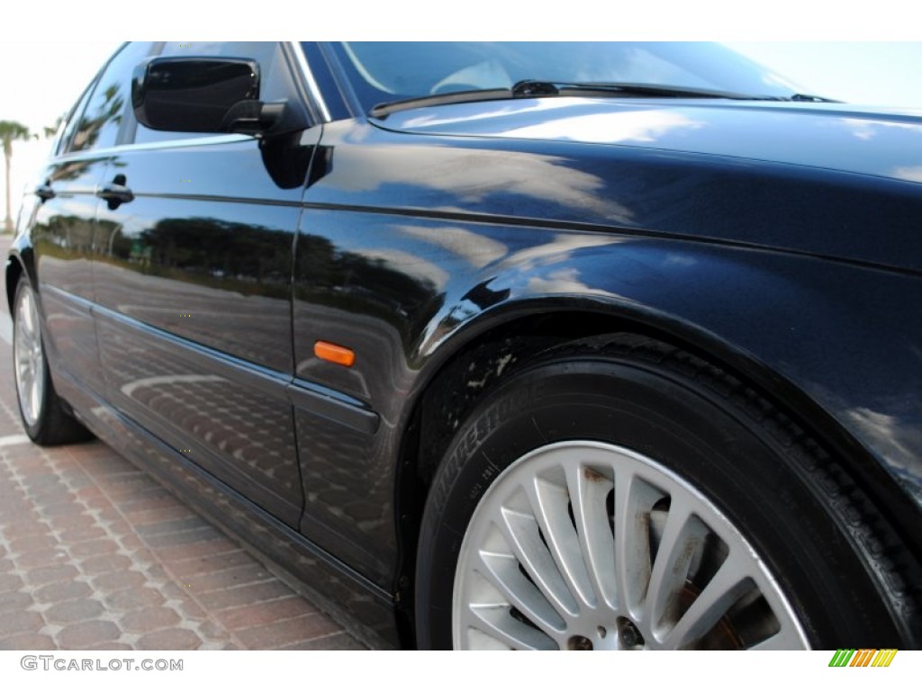 2001 3 Series 330i Sedan - Jet Black / Black photo #14