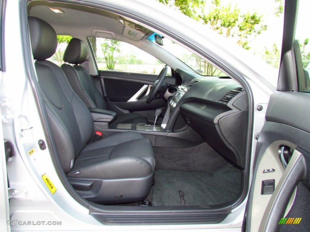 2009 Camry SE V6 - Classic Silver Metallic / Charcoal photo #10