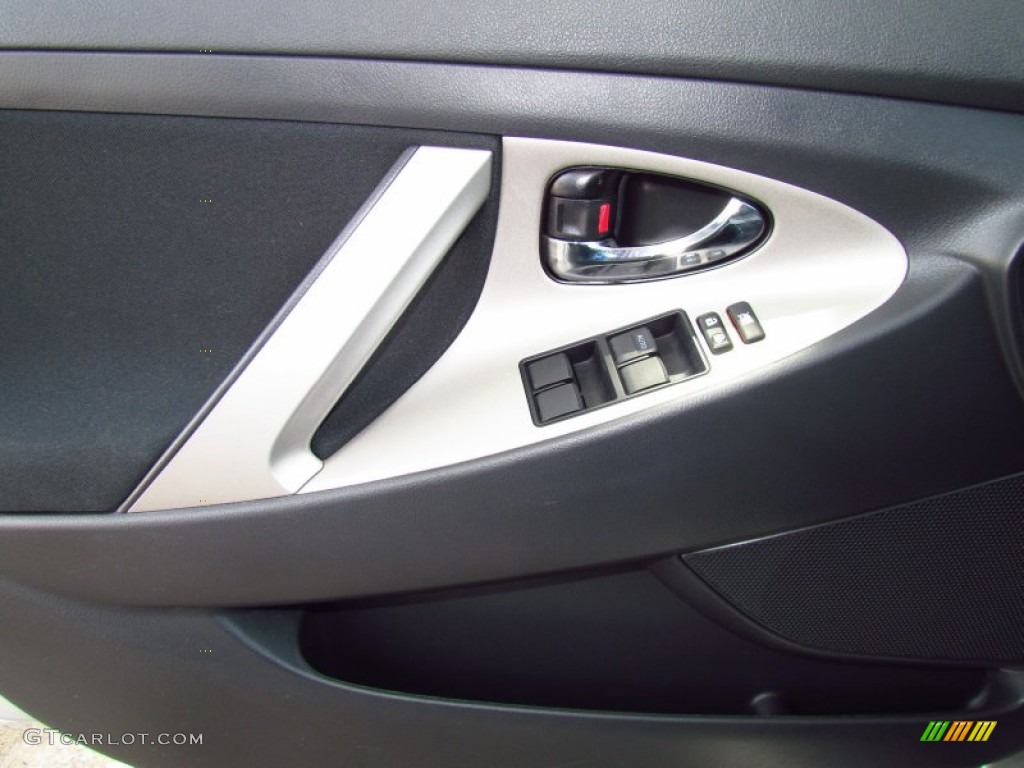 2009 Camry SE V6 - Classic Silver Metallic / Charcoal photo #13