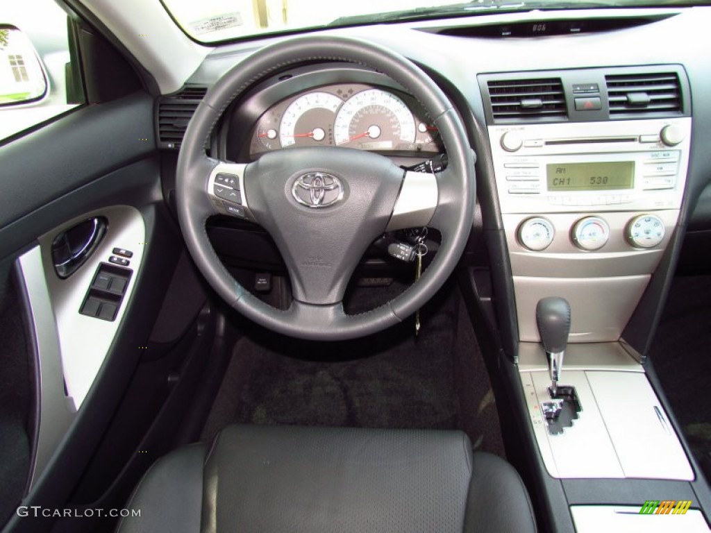 2009 Camry SE V6 - Classic Silver Metallic / Charcoal photo #15